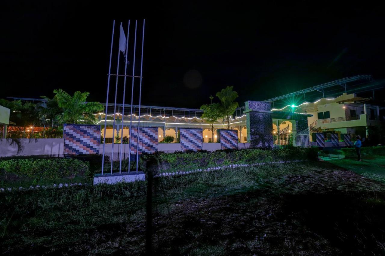 Brindavan Garden Resort & Spa Krishnarajasagara Eksteriør billede