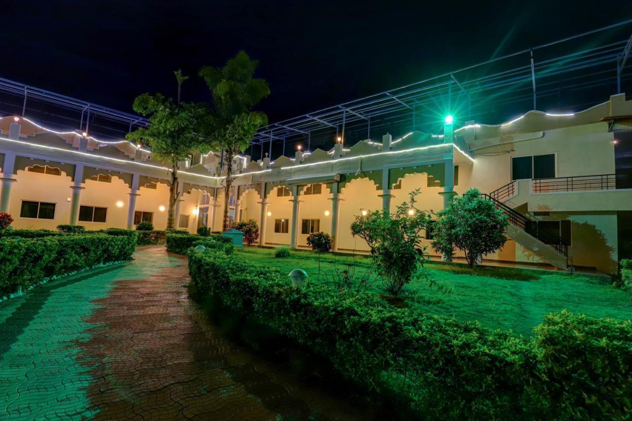 Brindavan Garden Resort & Spa Krishnarajasagara Eksteriør billede
