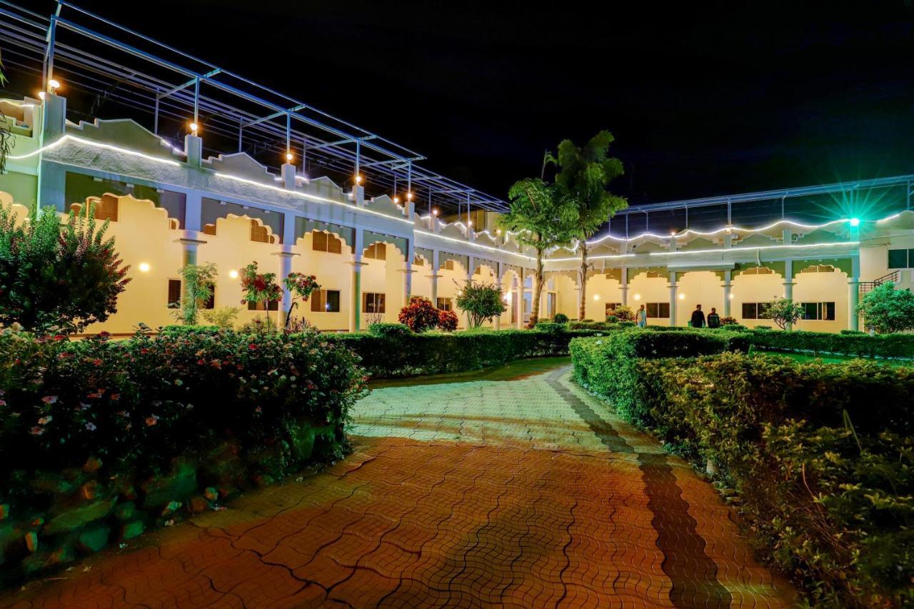 Brindavan Garden Resort & Spa Krishnarajasagara Eksteriør billede