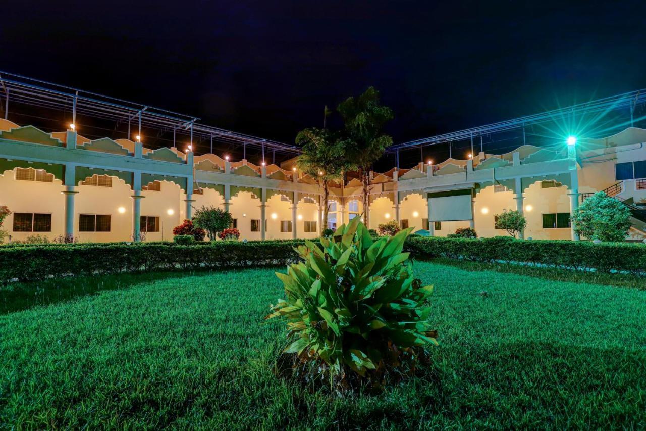 Brindavan Garden Resort & Spa Krishnarajasagara Eksteriør billede